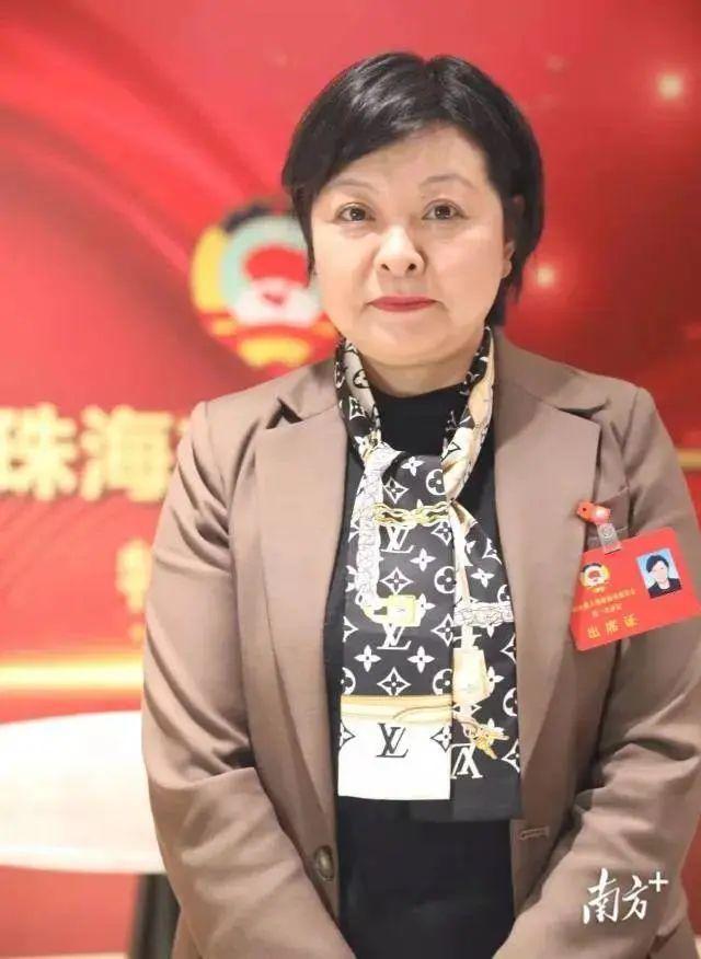 查7天后丈夫应声落马球王会网站女副省长被